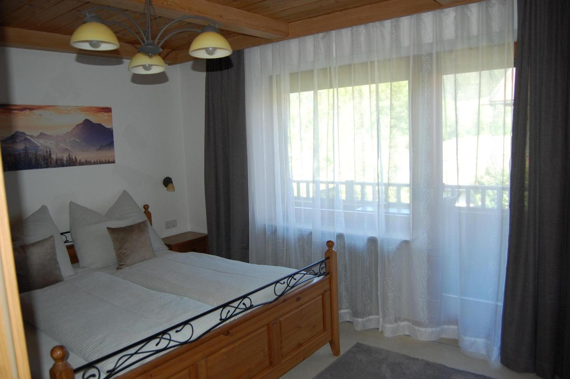Bed and Breakfast Haus Hager Шліттерс Екстер'єр фото