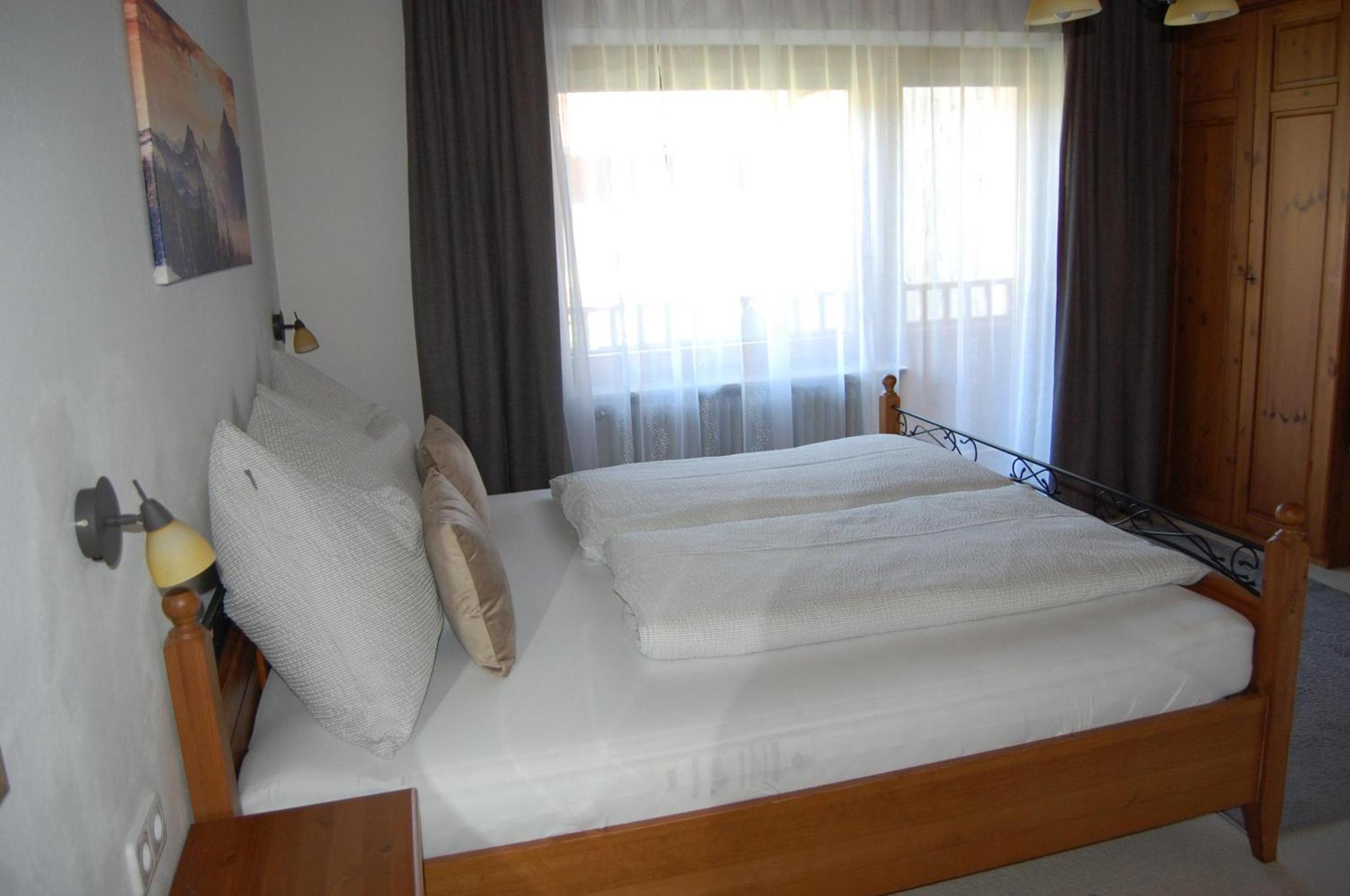 Bed and Breakfast Haus Hager Шліттерс Екстер'єр фото